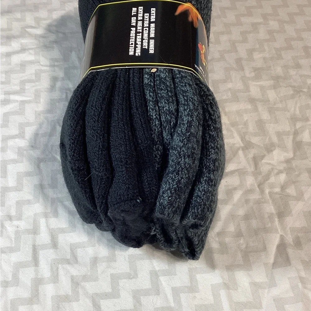 Hot Feet fits men’s
